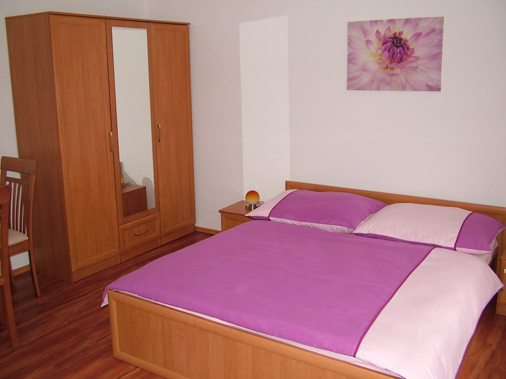 Penzion Rafael Poděbrady Habitación foto